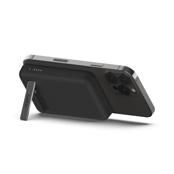 Belkin Boost Charge Magnetic Wireless, Power Bank 5000Mah & stand, Black